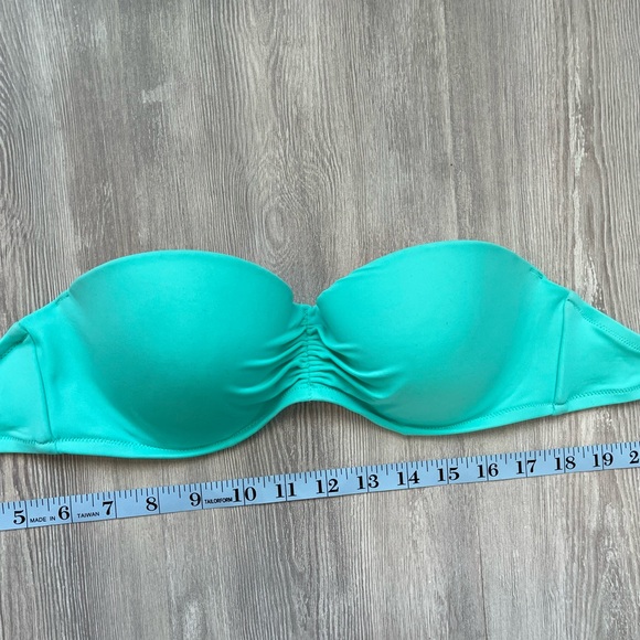 Victoria’s Secret light turquoise flirt bandeau bikini top - Picture 4 of 10